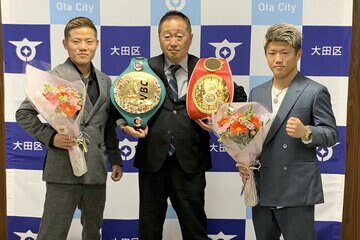 左から重岡優大、鈴木晶雅区長、重岡銀次朗