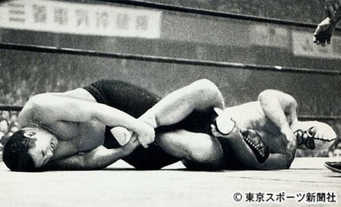 日本人の心に永遠に刻み込まれた白覆面と力道山の激闘 | 東スポWEB