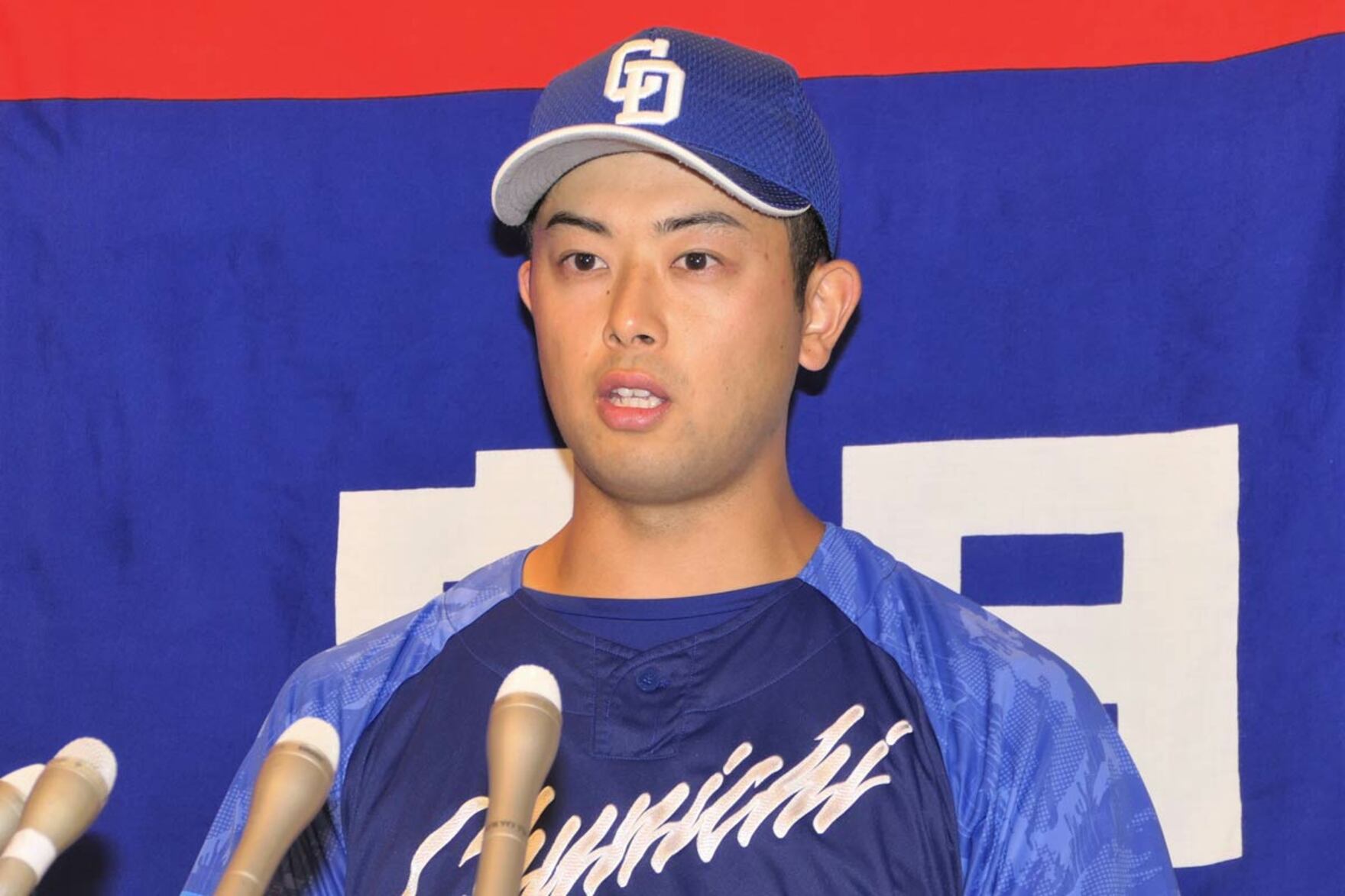 写真：【中日】育成1位・松山晋也が支配下登録会見「アマとプロでは全然打者のレベルが違う」 | 東スポWEB