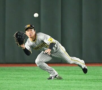 ２年連続でGグラブ賞を受賞した近本