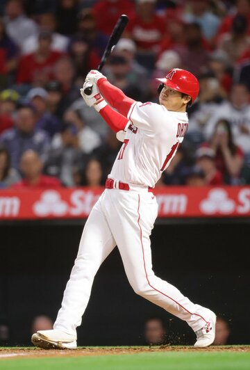 ５回にこの日２本目の適時二塁打を放った大谷