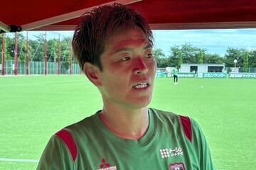 新監督の印象を語った西川周作