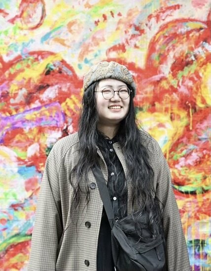 趣味の大喜利をきっかけにプロの芸人になった藤堂