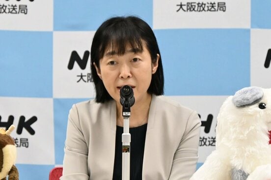局長会見に出席した藤森新局長