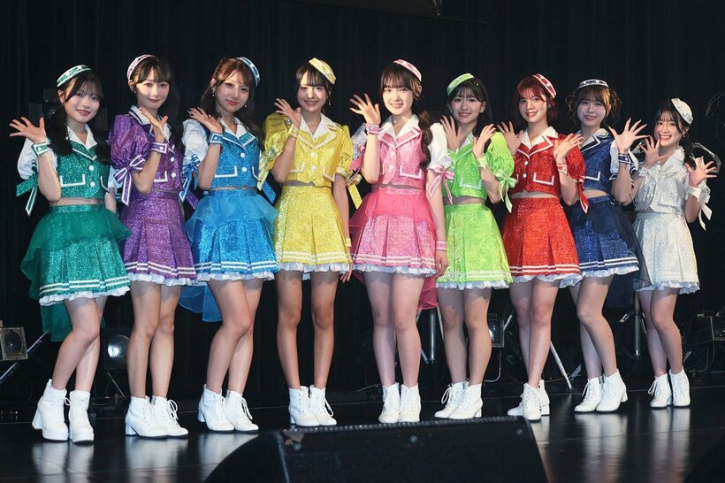 SUPER☆GiRLSの(左から)櫻井穂夏、柏綾菜、門林有羽、新森二愛、浜田萌帆、二宮伶寧、竹内ななみ、鎌田彩樺、河村果歩