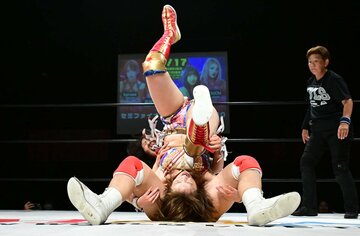 暁千華（奥）を丸めこんだＳａｒｅｅｅ
