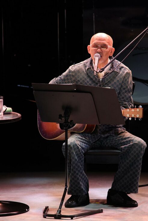 松山千春がツアーファイナルでデビュー50周年記念ライブ開催を発表
