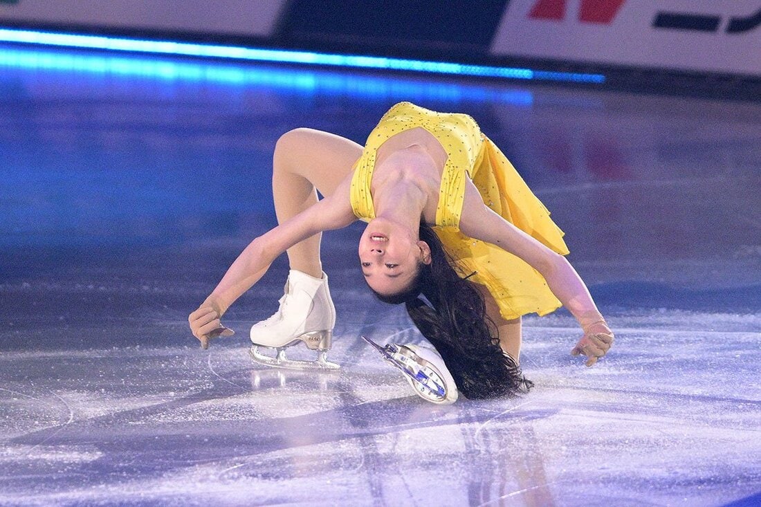 驚きの柔軟性も兼ね備える岡万佑子