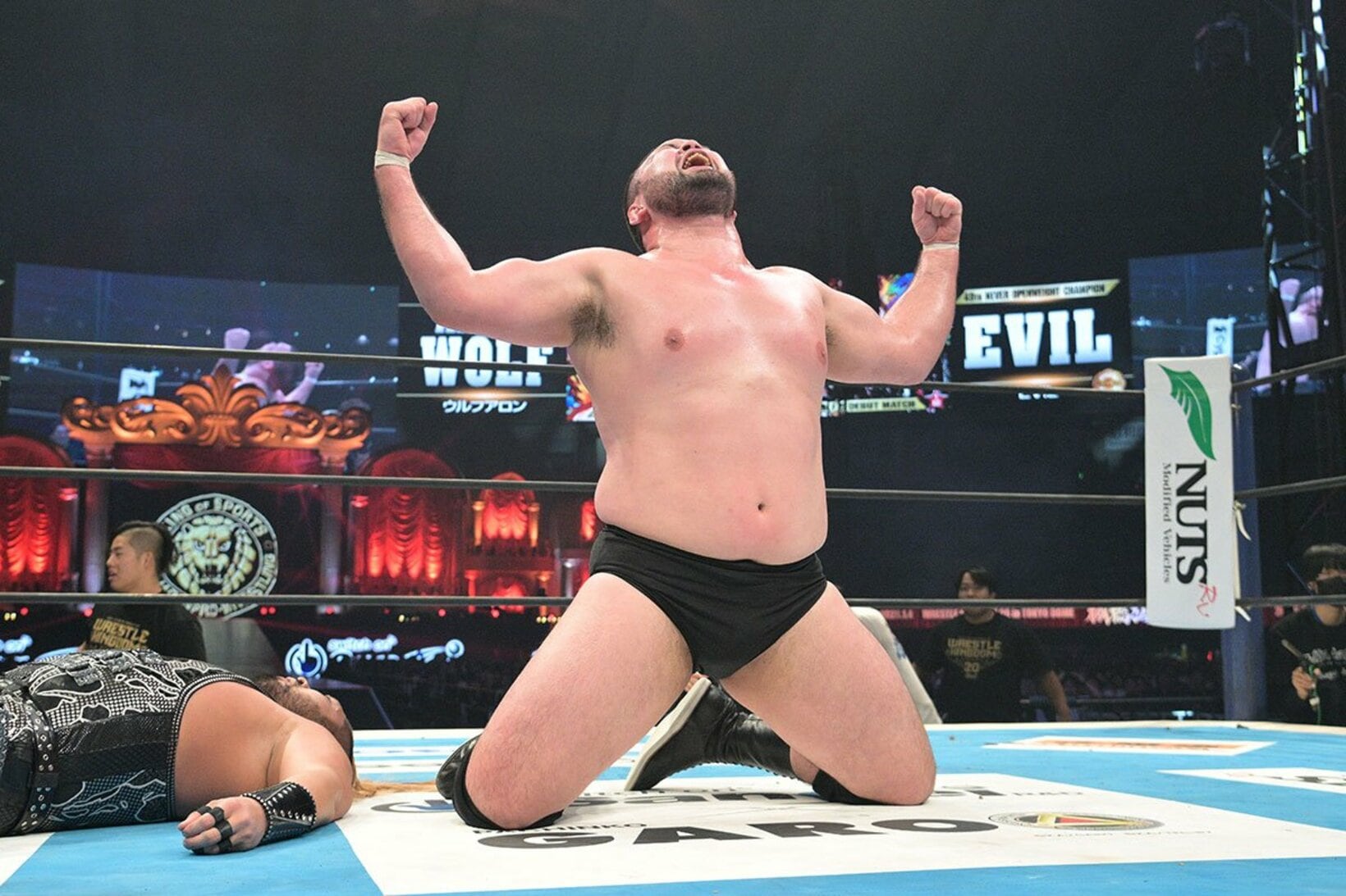 1・4のデビュー戦では「ツルツル」だったウルフアロン