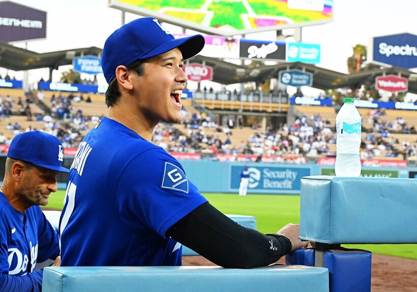 ２回のABSチャレンジ中、ベンチの笑顔だったドジャース・大谷翔平
