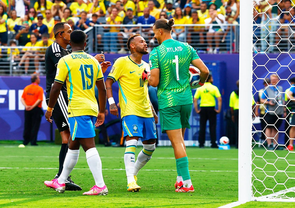 ネイマールさん専用 1ページ目】【北中米W杯】ネイマール ノルウェーGKに挑発されていた