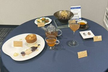 松屋銀座が公開したパティシエによるデセールコース（ドリンクのペアリングつきて１万７６００円、渡辺氏提供）