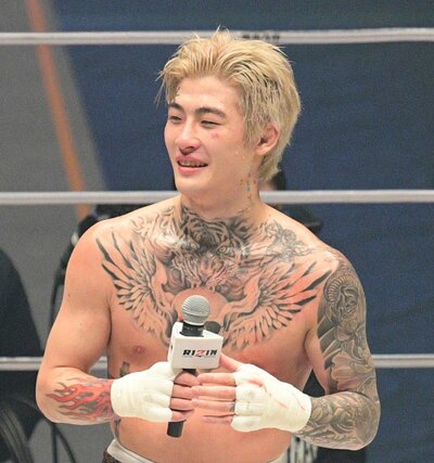 写真：平本蓮 朝倉未来VS牛久は「賞味期限切れ」 セコンドにシバター