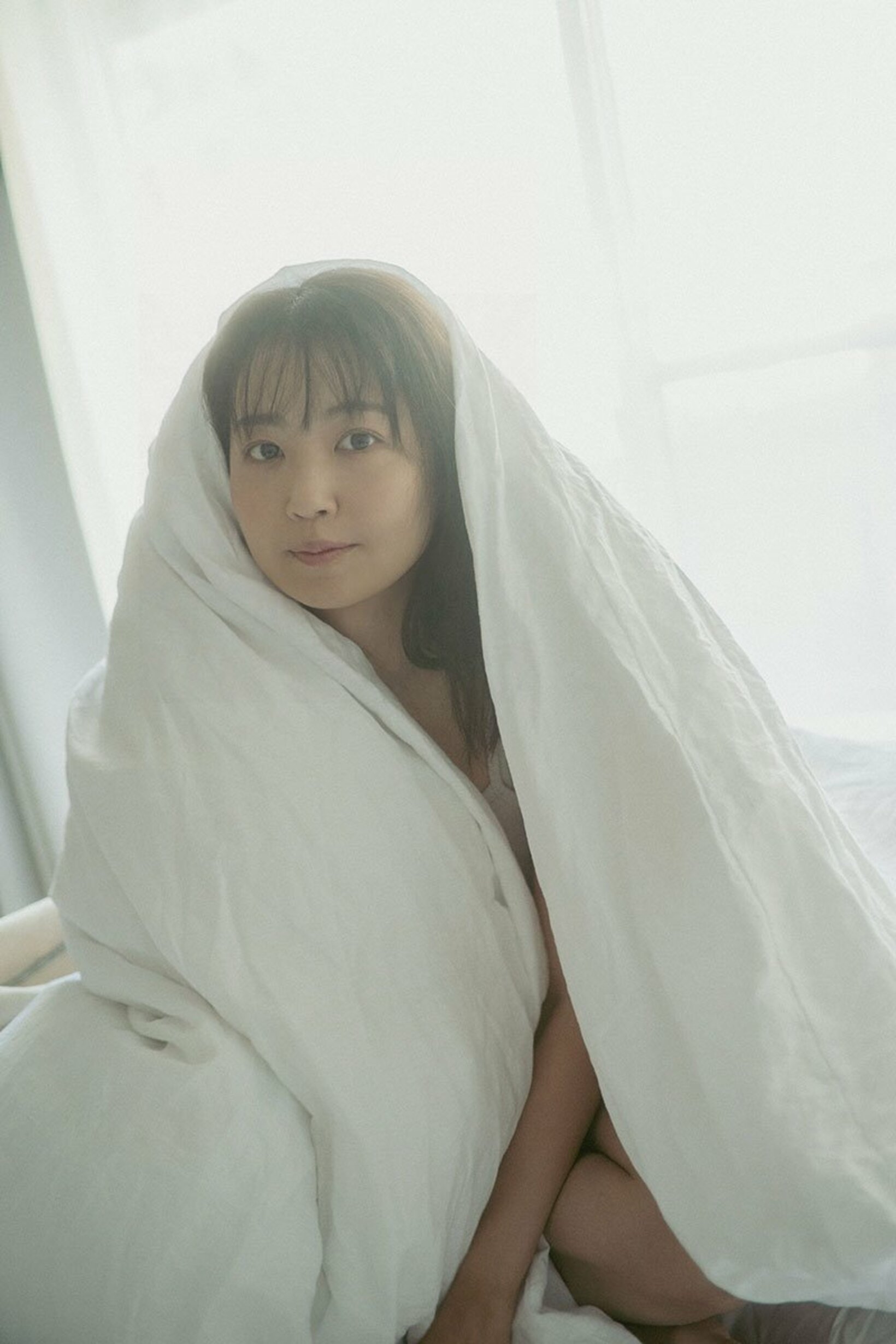 惣田紗莉渚デジタル写真集「３３」より