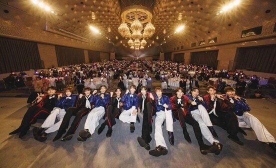 クリスマスランチ＆ディナーショーを開催した「ＳＨＯＷ－ＷＡ」と「ＭＡＴＳＵＲＩ」