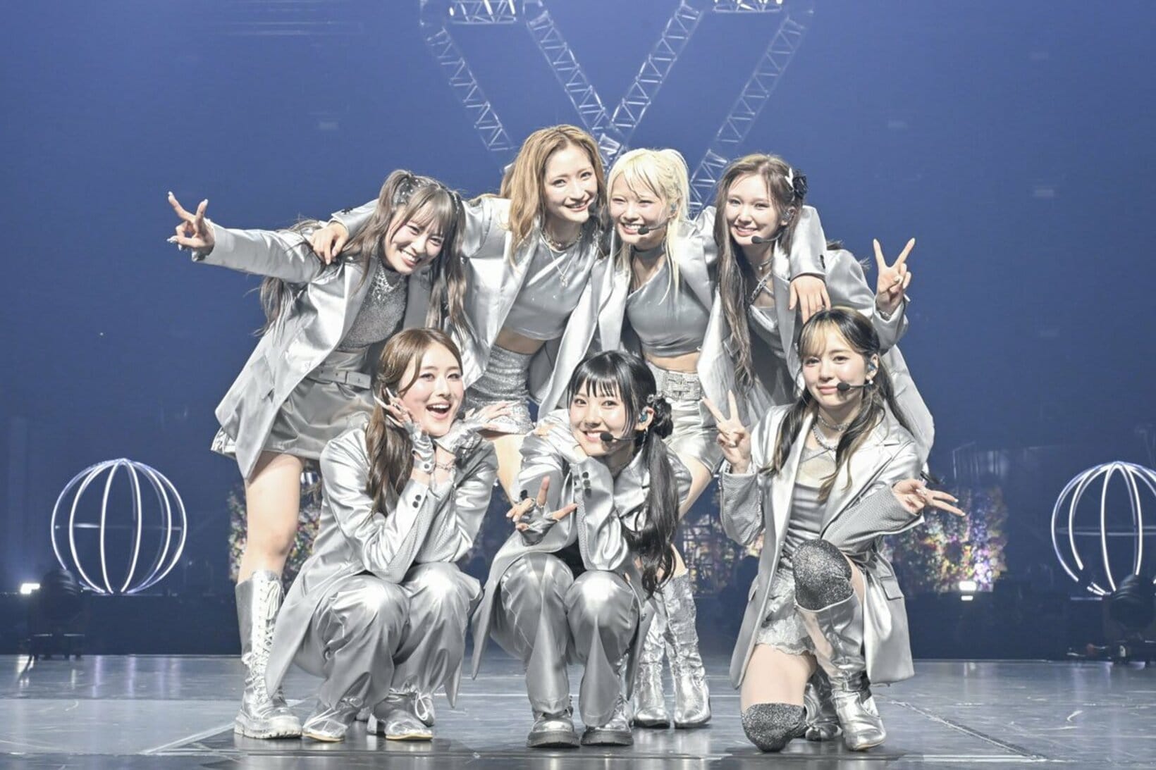 武道館を満喫したGirls²（撮影・高田梓）