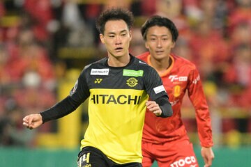 小屋松知哉