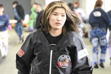 三嶌さらら