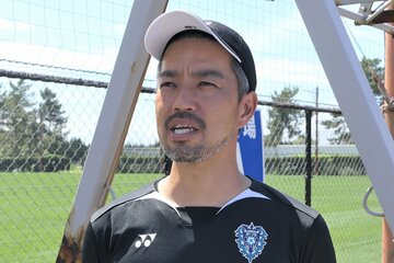 Ｊ１福岡の塚原監督