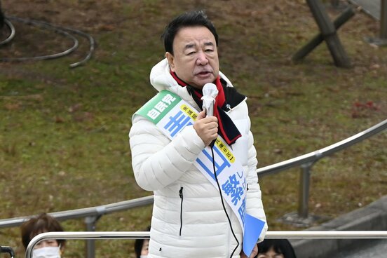 兵庫８区に立候補した自民党の青山繁晴氏