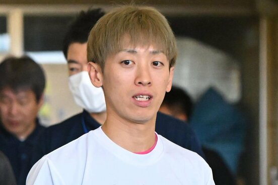 予選首位突破も見えてきた佐藤博亮