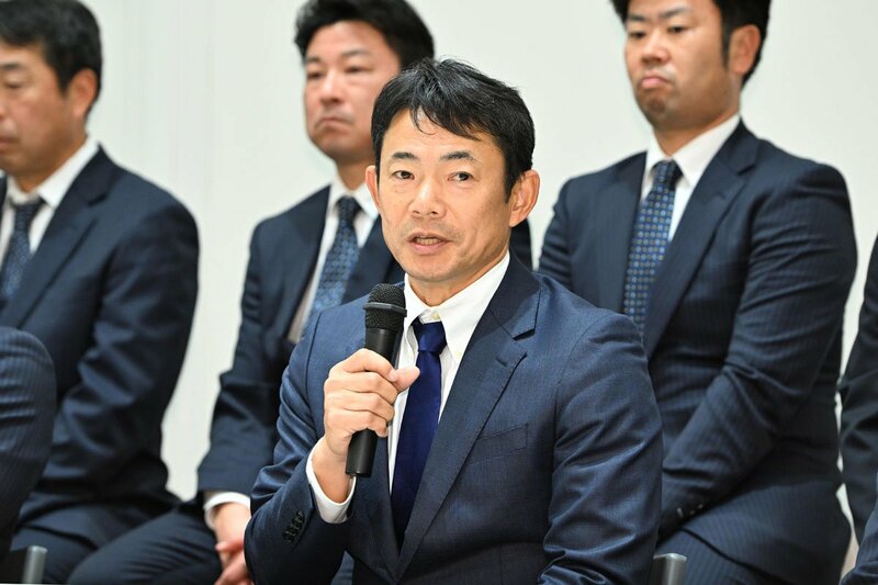 新任の仁志野手チーフコーチ