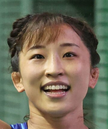  須崎優衣（東スポWeb）