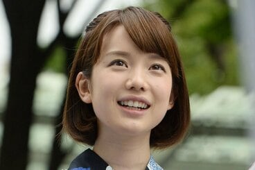 弘中綾香アナ