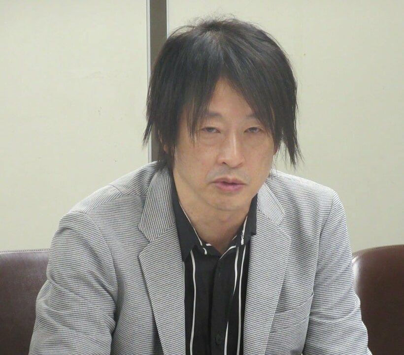 鈴木エイト氏