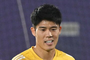 リハビリを続ける冨安