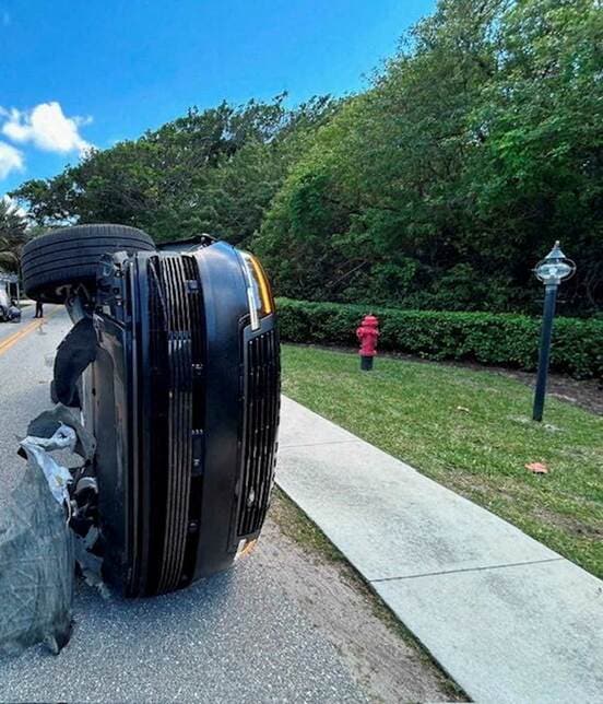 交通事故を起こした現場の様子（ロイター）