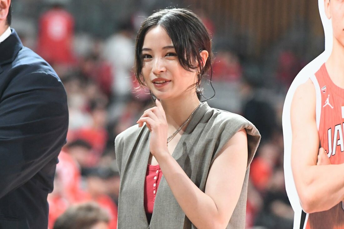 会場を訪れた広瀬すず
