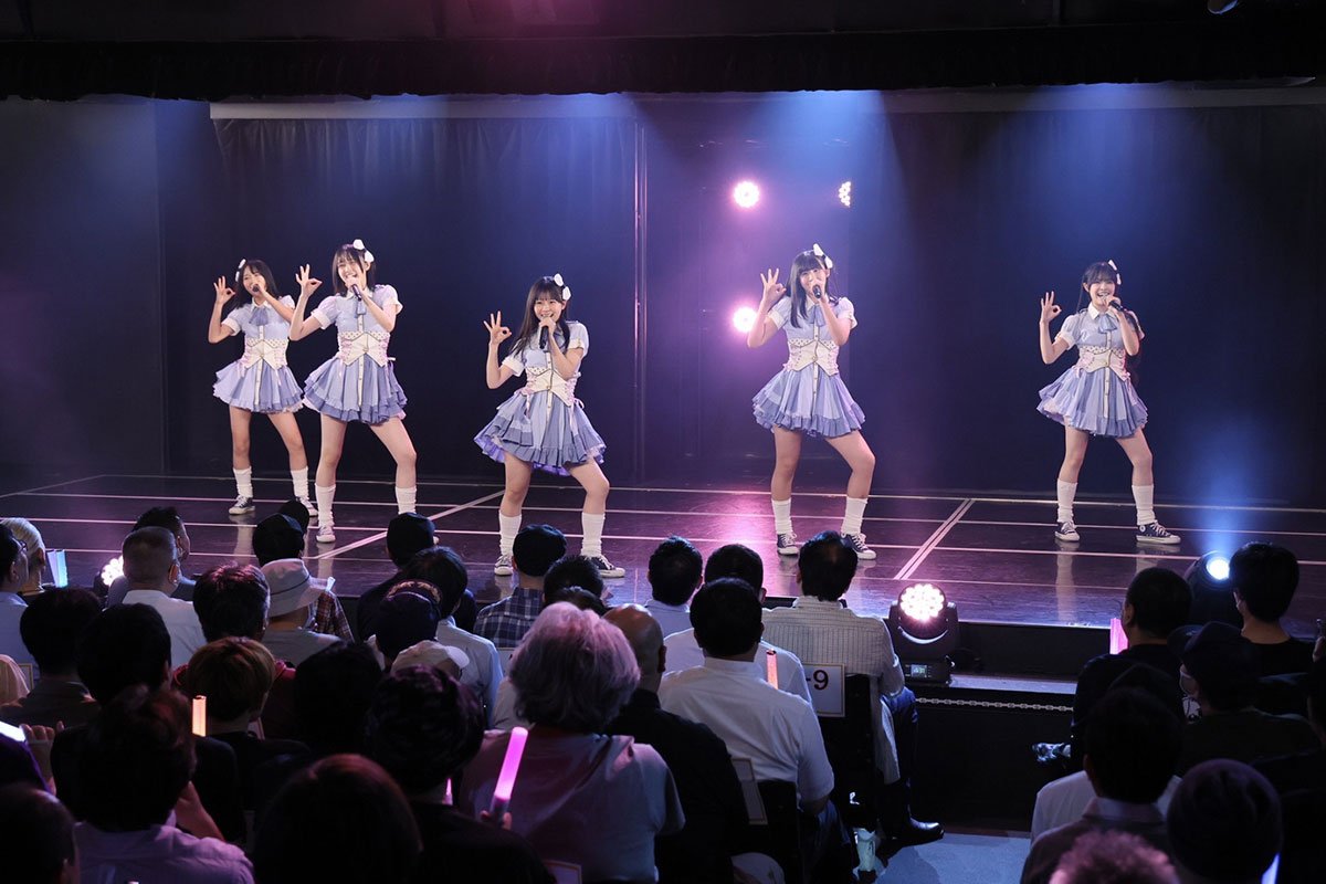 初パフォーマンスを行った14期生の5人(©2026 SKE, Inc.)