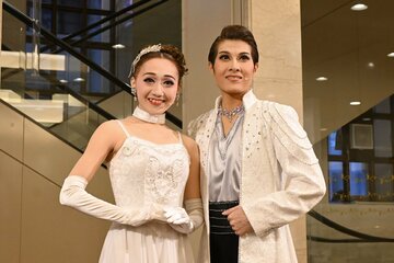 舞美りら、楊琳