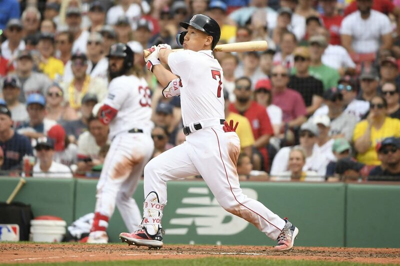 【ＭＬＢ】吉田正尚が４打数３安打１打点　今季８個目盗塁に「足速いって書いといてください」 | 記事 | 東スポWEB