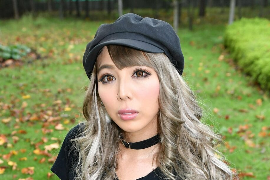 霜月るな 自身への誹謗中傷に「別に痛くも痒くもない」 松本人志の女性問題報道を否定 | 東スポWEB