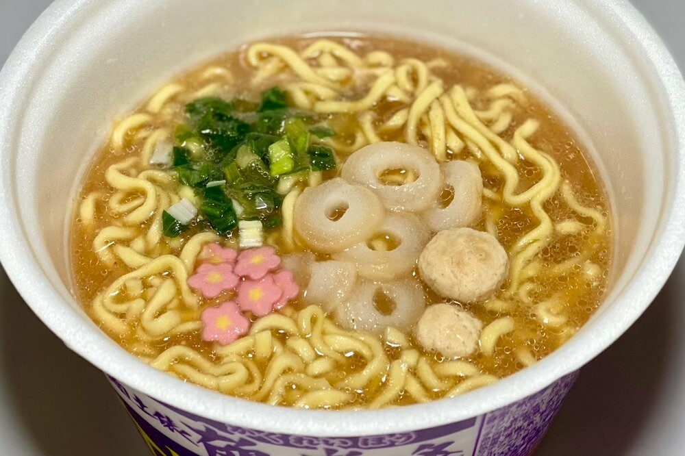 鶏つみれをイメージした具材