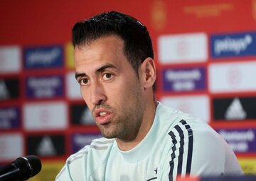  ブスケツはバルサの提案を受け入れるのか（ロイター）