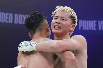 井上（左）と激闘を終えたばかりだが…