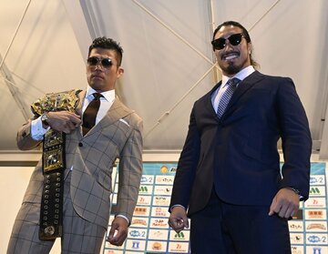 ＳＡＮＡＤＡ（左）と辻陽太