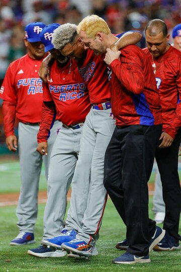 ２０２３年のＷＢＣで負傷したディアス（ロイター）