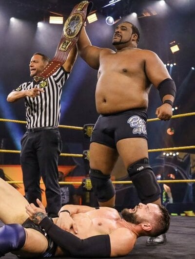 写真：【WWE・NXT大会】フィン・ベイラー NXT北米王者奪取