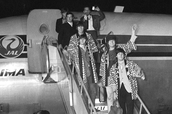 初来日したビートルズ(1966年6月)