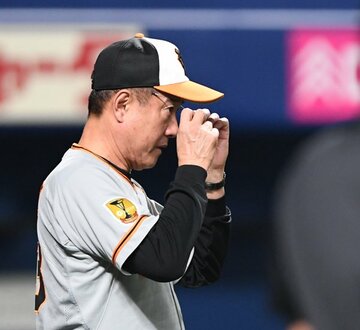  原監督が采配批判に異例の〝反撃〟開始だ