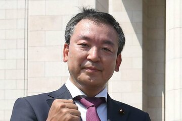 多ケ谷亮氏