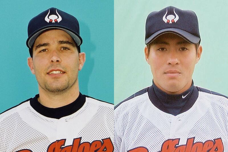 バーグマン(左)と川口憲史