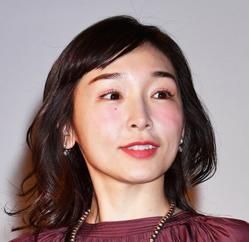  加護亜依