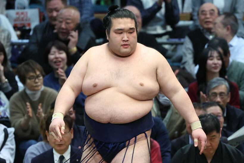 勝ち越しを決めた豪ノ山