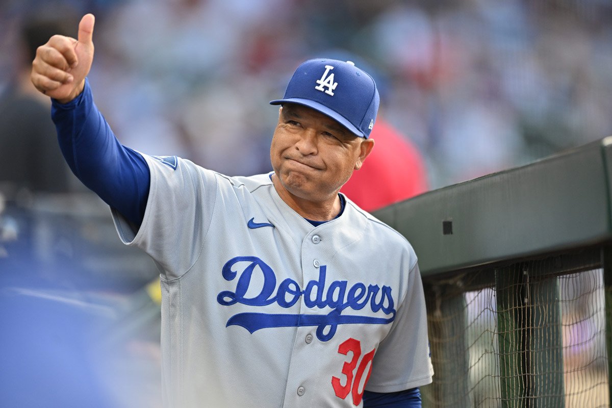 1ページ目】【ドジャース】ロバーツ監督がグラスノー復帰で先発陣に