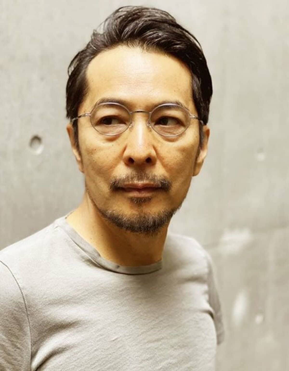 徳永英明 連日のヒゲ写真公開 イメチェンに賛否の声 東スポweb